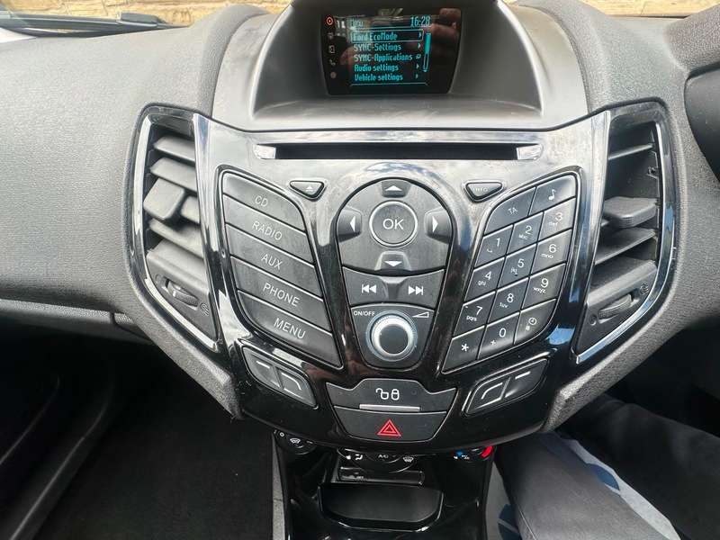2015 FORD FIESTA 2015 FORD FIESTA