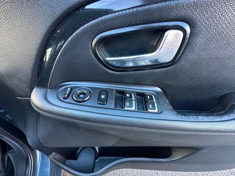 2014 KIA CARENS 2014 KIA CARENS