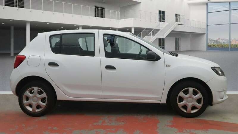 2015 DACIA SANDERO 2015 DACIA SANDERO