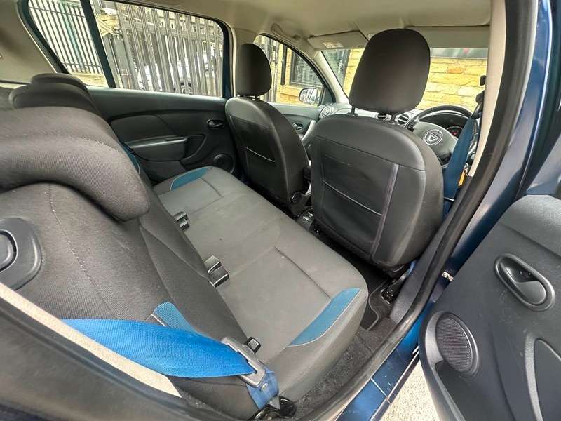 2015 DACIA SANDERO 2015 DACIA SANDERO