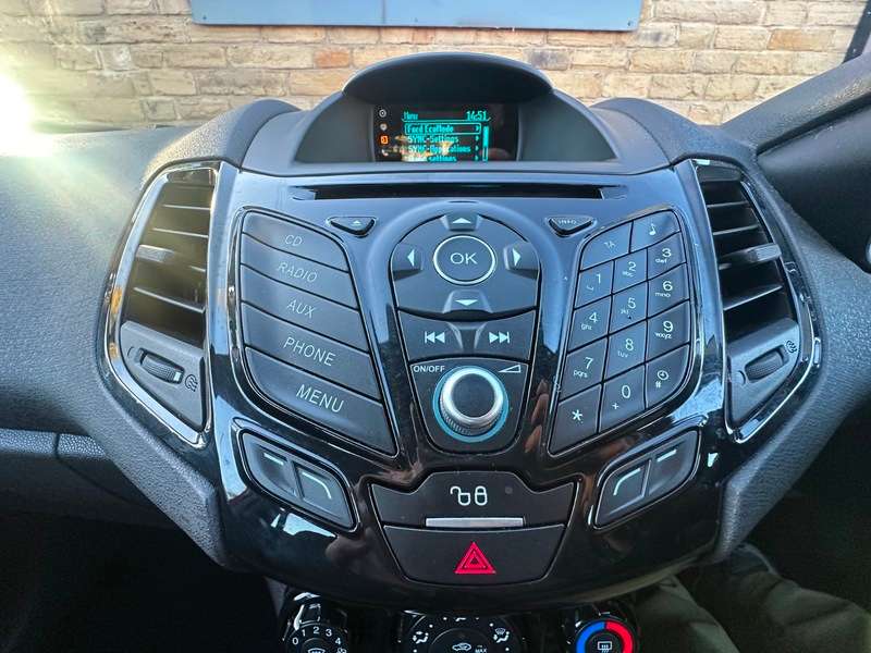 2015 FORD FIESTA 2015 FORD FIESTA