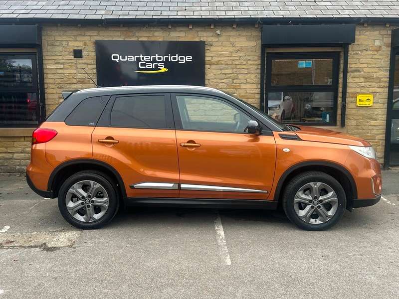 A 2015 SUZUKI VITARA SZ-T URBAN DDIS A 2015 SUZUKI VITARA SZ-T URBAN DDIS