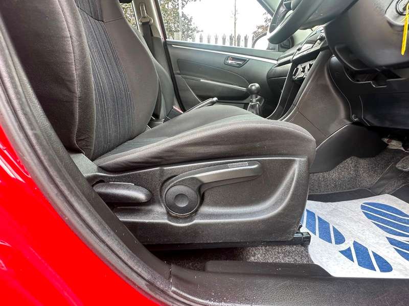 2014 SUZUKI SWIFT 2014 SUZUKI SWIFT