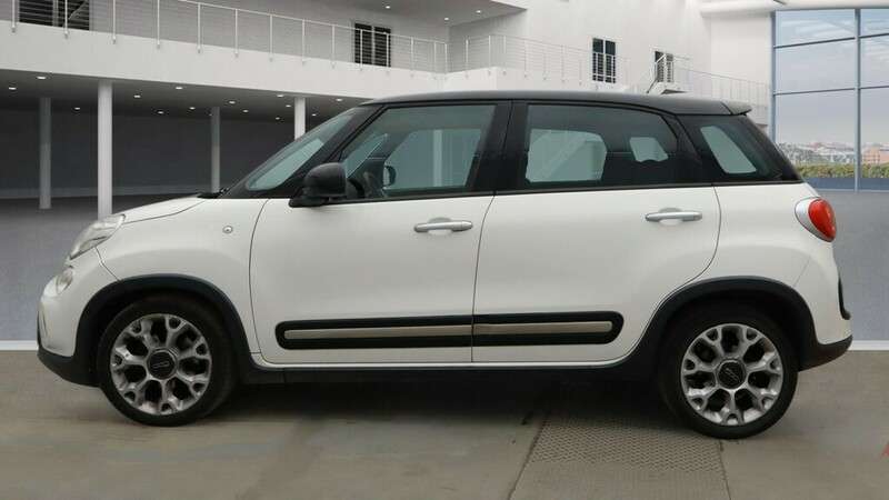 2014 FIAT 500L 2014 FIAT 500L