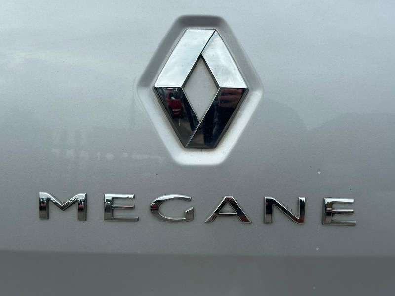 2015 RENAULT MEGANE 2015 RENAULT MEGANE