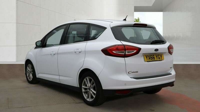 A 2016 FORD C-MAX ZETEC A 2016 FORD C-MAX ZETEC