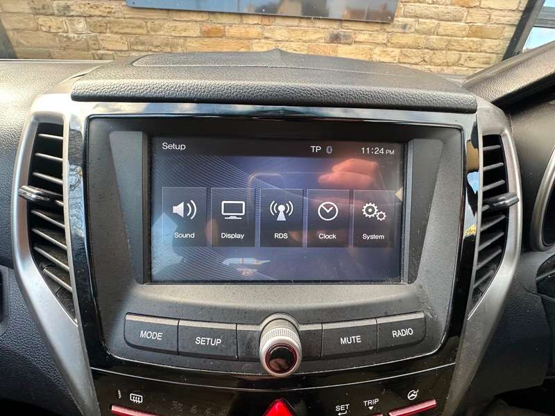 2016 SSANGYONG TIVOLI 2016 SSANGYONG TIVOLI