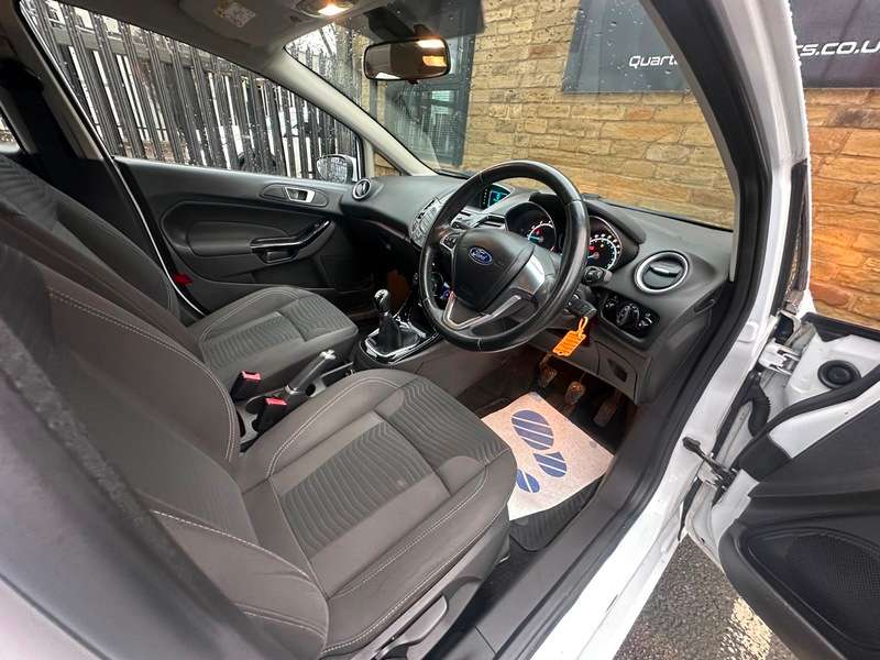 2015 FORD FIESTA 2015 FORD FIESTA