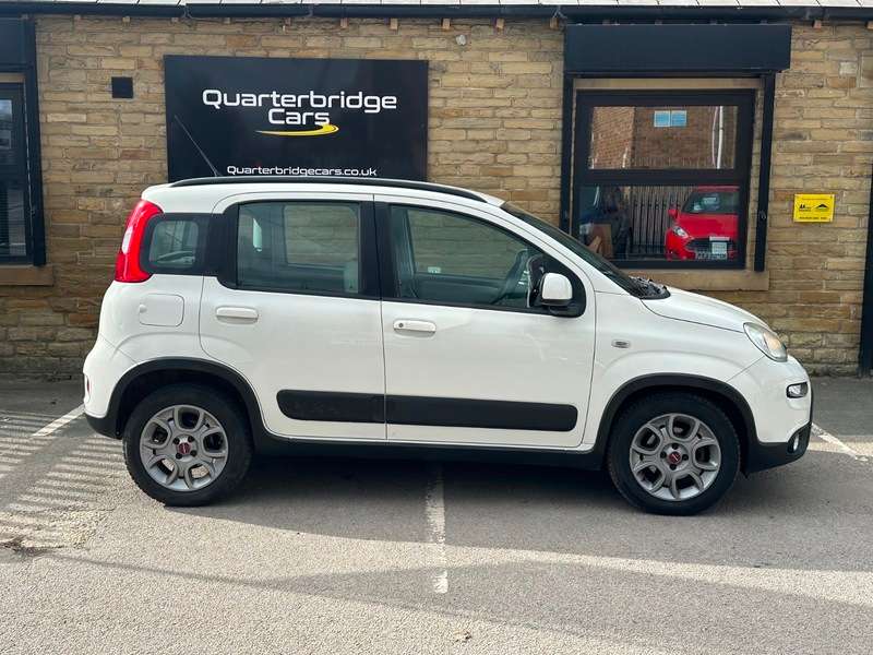 A 2012 FIAT PANDA 4X4 TWINAIR A 2012 FIAT PANDA 4X4 TWINAIR