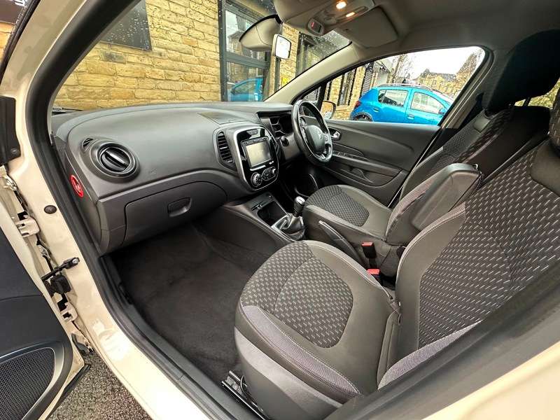 2018 RENAULT CAPTUR 2018 RENAULT CAPTUR