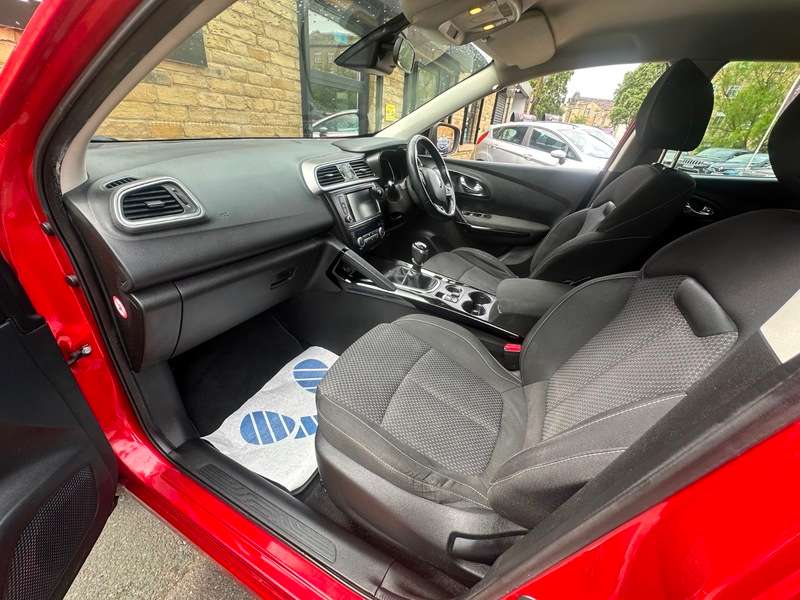2017 RENAULT KADJAR 2017 RENAULT KADJAR