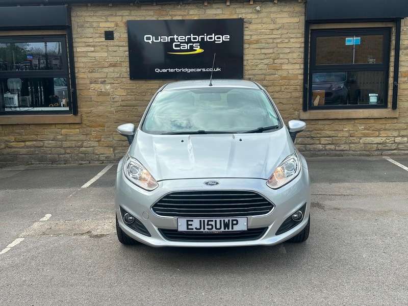 A 2015 FORD FIESTA ZETEC A 2015 FORD FIESTA ZETEC