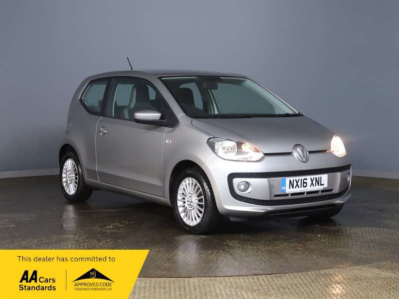 A 2016 VOLKSWAGEN UP HIGH UP A 2016 VOLKSWAGEN UP HIGH UP