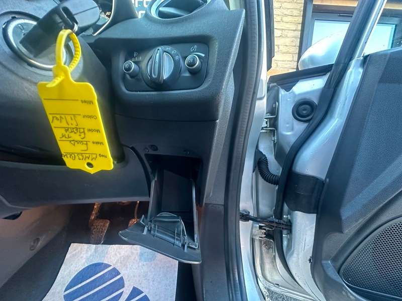 2013 FORD FIESTA 2013 FORD FIESTA