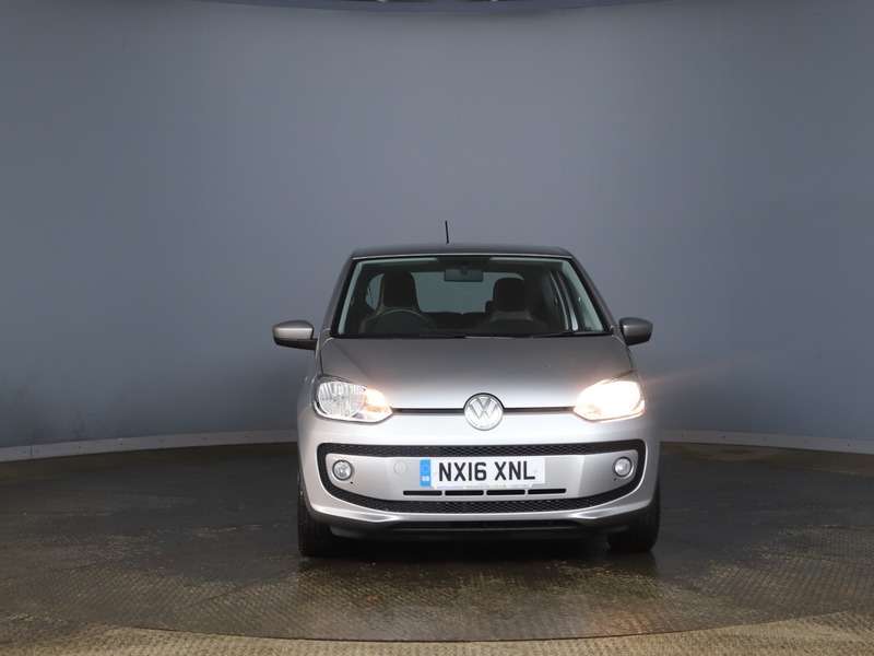 A 2016 VOLKSWAGEN UP HIGH UP A 2016 VOLKSWAGEN UP HIGH UP