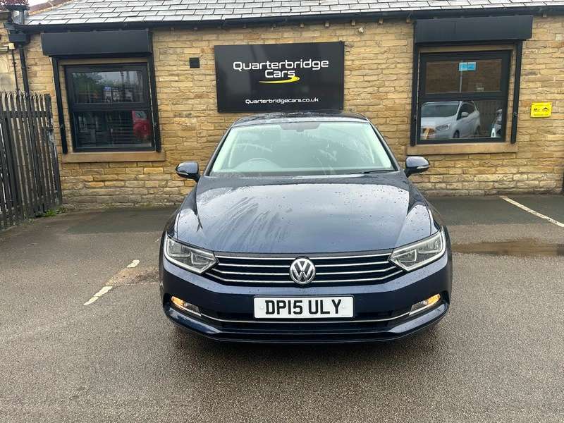 A 2015 VOLKSWAGEN PASSAT SE BUSINESS TDI BLUEMOTION TECH DSG A 2015 VOLKSWAGEN PASSAT SE BUSINESS TDI BLUEMOTION TECH DSG