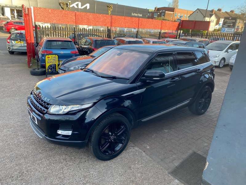 A 2012 LAND ROVER RANGE ROVER EVOQUE SD4 PRESTIGE A 2012 LAND ROVER RANGE ROVER EVOQUE SD4 PRESTIGE
