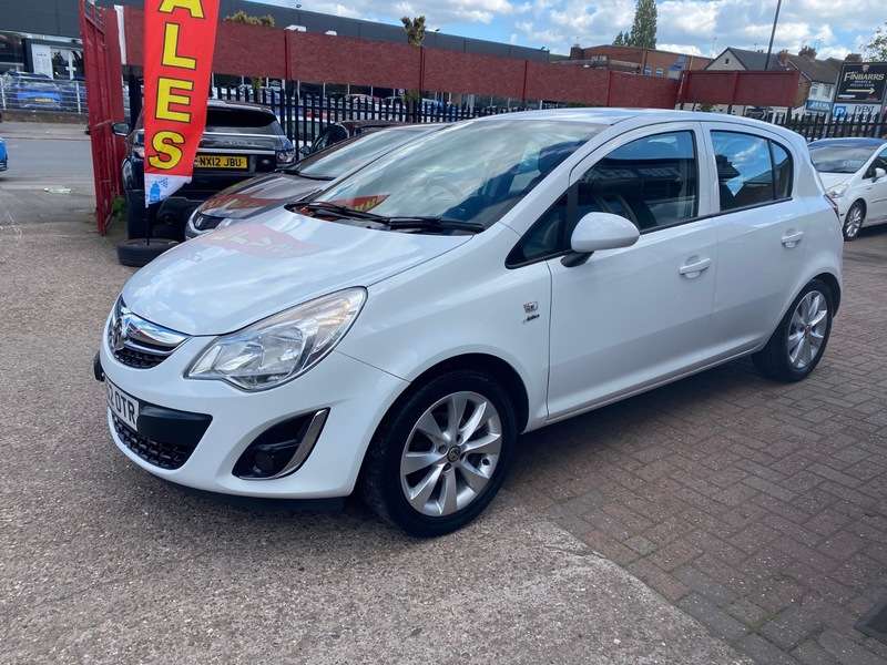 A 2013 VAUXHALL CORSA ACTIVE AC A 2013 VAUXHALL CORSA ACTIVE AC
