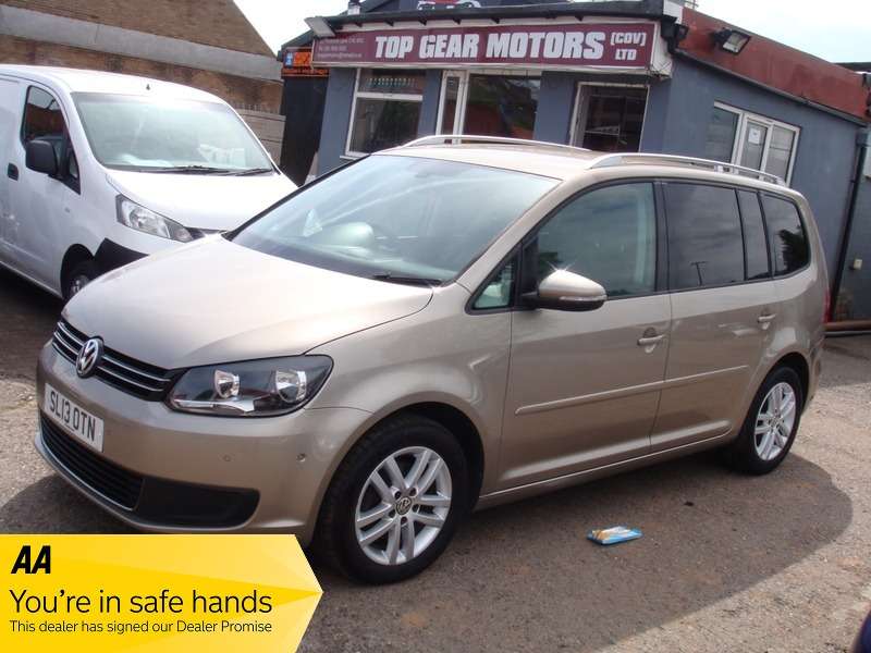 Check out this Volkswagen Touran 2013 Diesel Manual