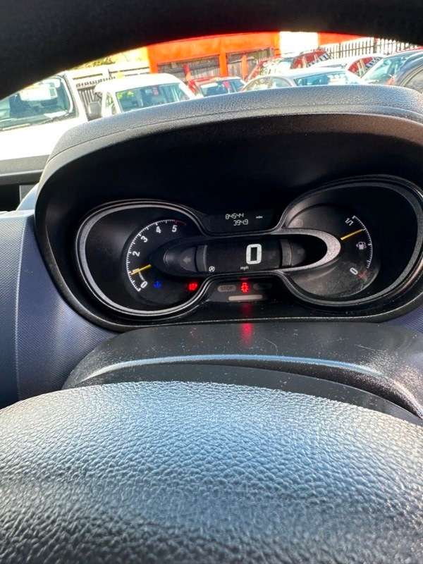 A 2015 VAUXHALL VIVARO 1.6 CDTi 2900 ecoFLEX L1 H1 Euro 5 (s/s) A 2015 VAUXHALL VIVARO 1.6 CDTi 2900 ecoFLEX L1 H1 Euro 5 (s/s)