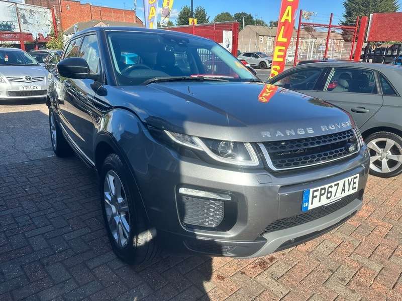 A 2017 LAND ROVER RANGE ROVER EVOQUE ED4 SE TECH A 2017 LAND ROVER RANGE ROVER EVOQUE ED4 SE TECH