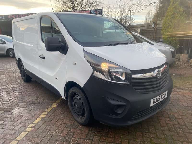 A 2015 VAUXHALL VIVARO 1.6 CDTi 2900 ecoFLEX L1 H1 Euro 5 (s/s) A 2015 VAUXHALL VIVARO 1.6 CDTi 2900 ecoFLEX L1 H1 Euro 5 (s/s)