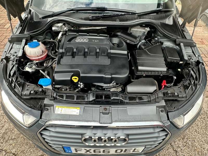 2016 AUDI A1 2016 AUDI A1