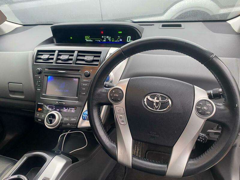 A 2012 TOYOTA PRIUS T SPIRIT A 2012 TOYOTA PRIUS T SPIRIT