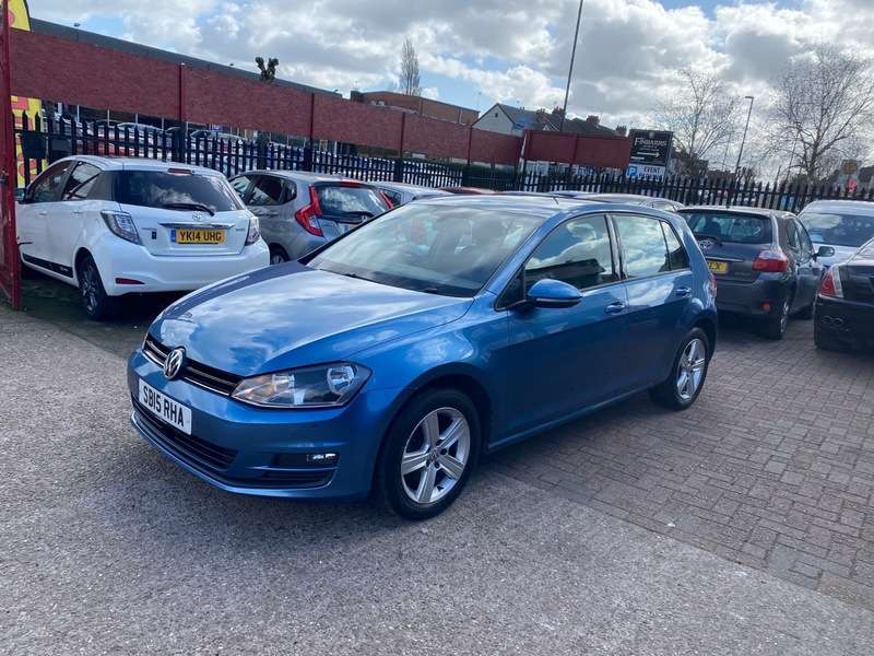 A 2015 VOLKSWAGEN GOLF MATCH TSI BLUEMOTION TECHNOLOGY DSG A 2015 VOLKSWAGEN GOLF MATCH TSI BLUEMOTION TECHNOLOGY DSG