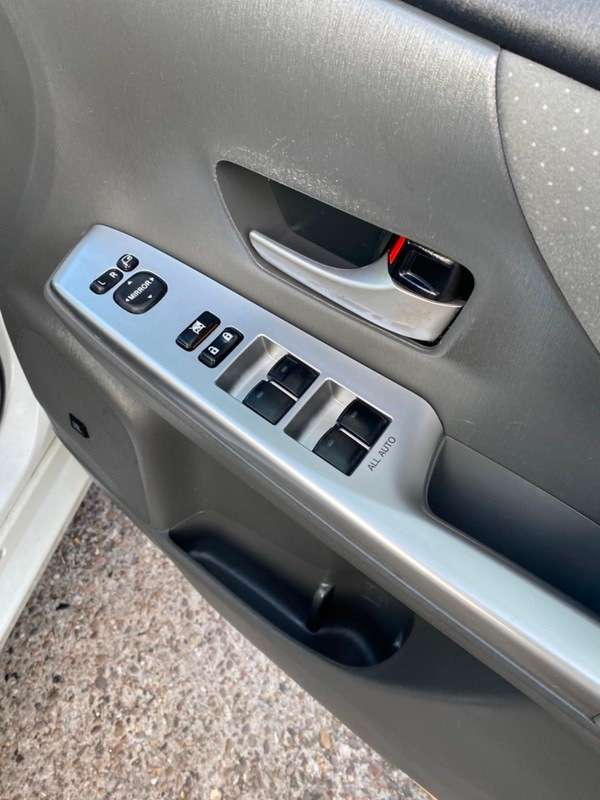 2012 TOYOTA PRIUS 2012 TOYOTA PRIUS