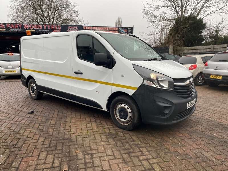A 2015 VAUXHALL VIVARO 2900 L2H1 CDTI P/V A 2015 VAUXHALL VIVARO 2900 L2H1 CDTI P/V