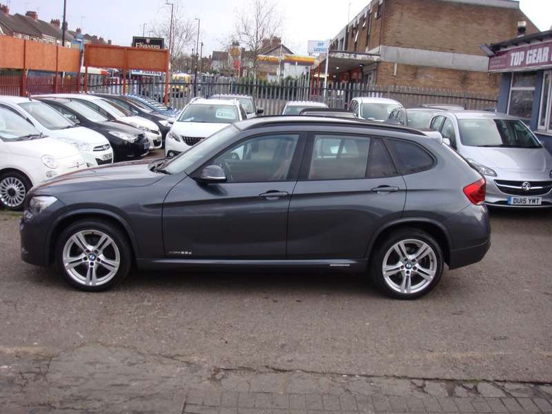 2012 BMW X1 2012 BMW X1