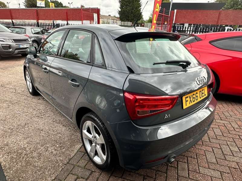 2016 AUDI A1 2016 AUDI A1