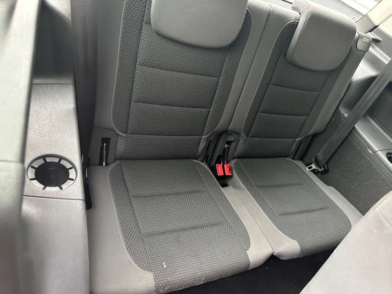 2013 VOLKSWAGEN TOURAN 2013 VOLKSWAGEN TOURAN