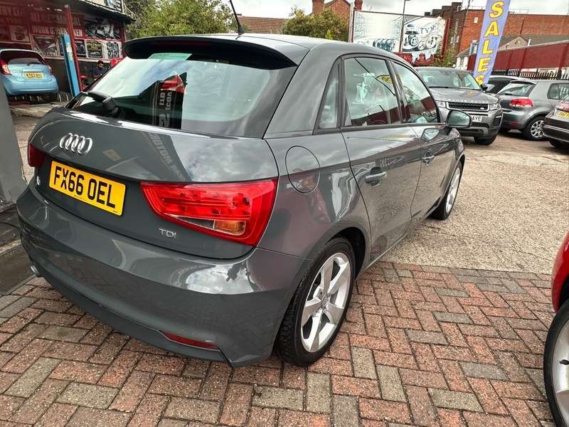 2016 AUDI A1 2016 AUDI A1