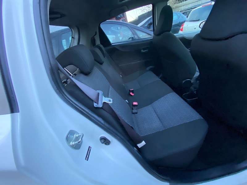 2014 TOYOTA YARIS 2014 TOYOTA YARIS