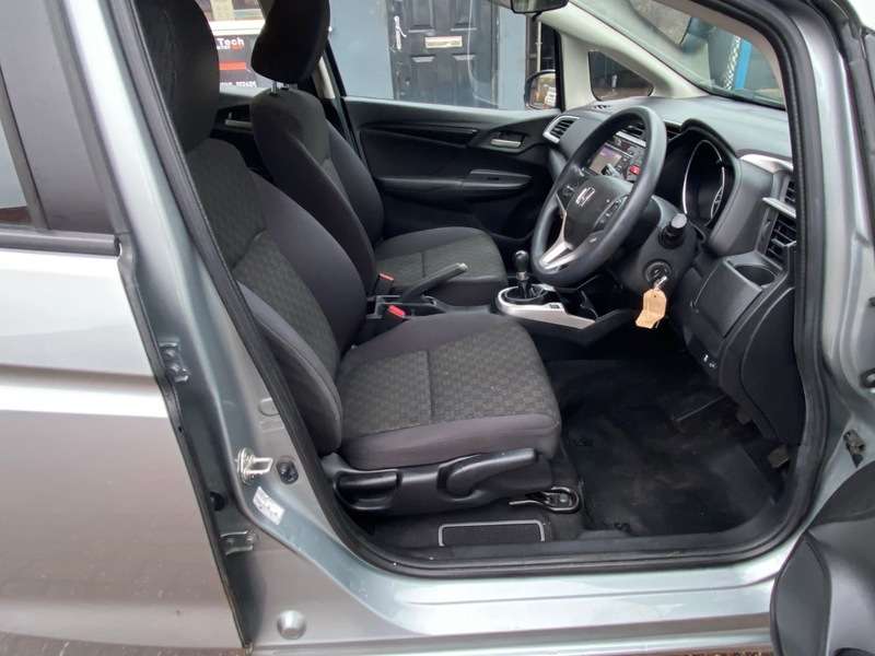 2016 HONDA JAZZ 2016 HONDA JAZZ