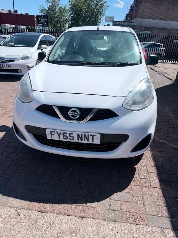 A 2015 NISSAN MICRA VISIA A 2015 NISSAN MICRA VISIA