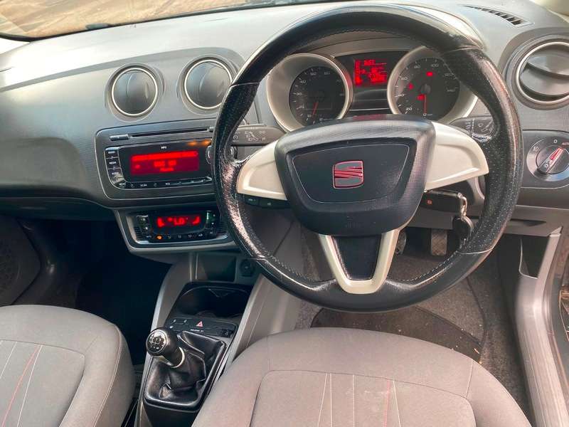 A 2011 SEAT IBIZA SE COPA A 2011 SEAT IBIZA SE COPA