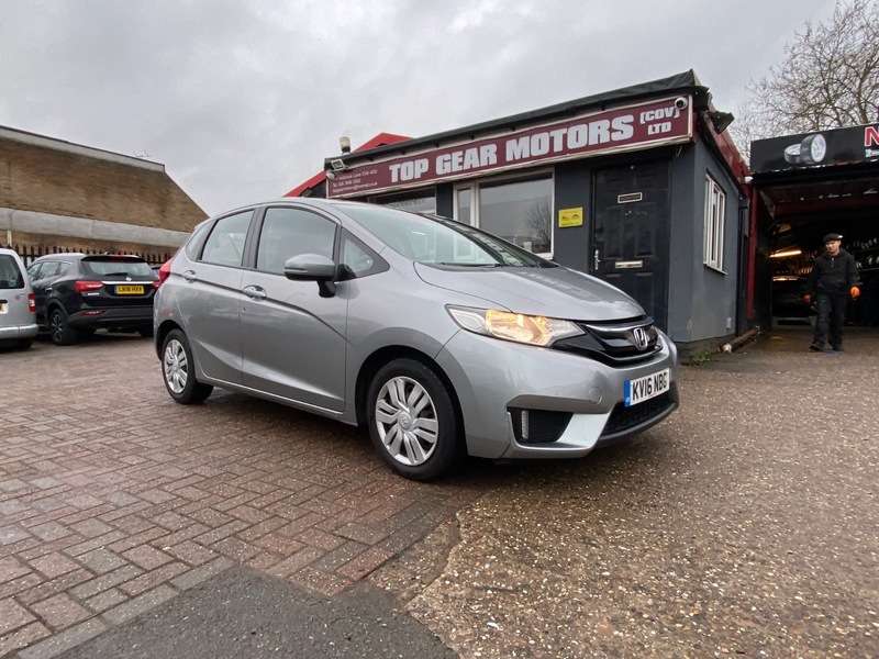 A 2016 HONDA JAZZ I-VTEC S A 2016 HONDA JAZZ I-VTEC S