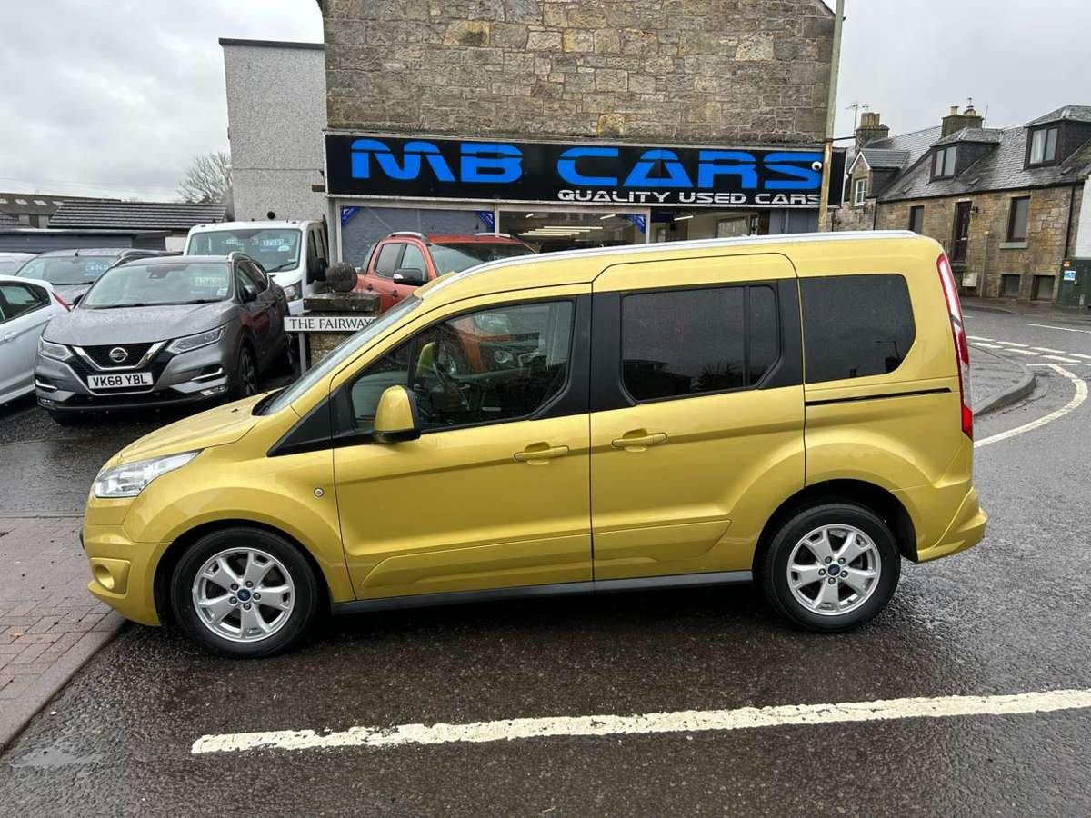 Check out this Ford Tourneo Connect 2016 Diesel Automatic