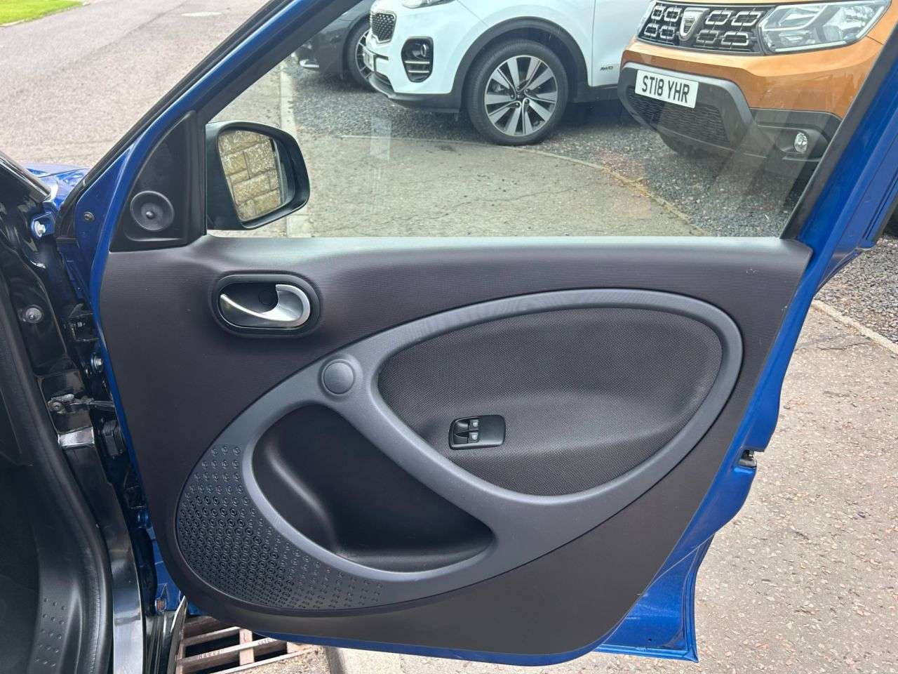 2016 SMART FORFOUR 2016 SMART FORFOUR