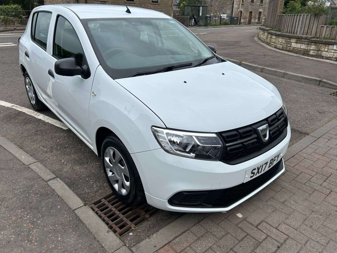 A 2017 DACIA SANDERO 1.0 SCe Ambiance Hatchback 5dr Petrol Manual Euro 6 (75 ps) A 2017 DACIA SANDERO 1.0 SCe Ambiance Hatchback 5dr Petrol Manual Euro 6 (75 ps)