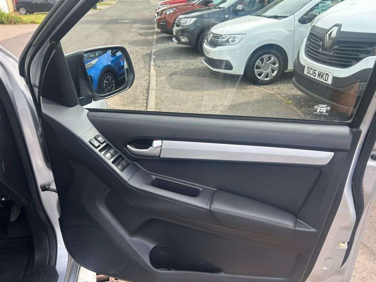 2018 ISUZU D-MAX 2018 ISUZU D-MAX