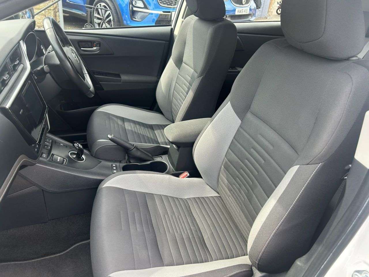 2016 TOYOTA AURIS 2016 TOYOTA AURIS