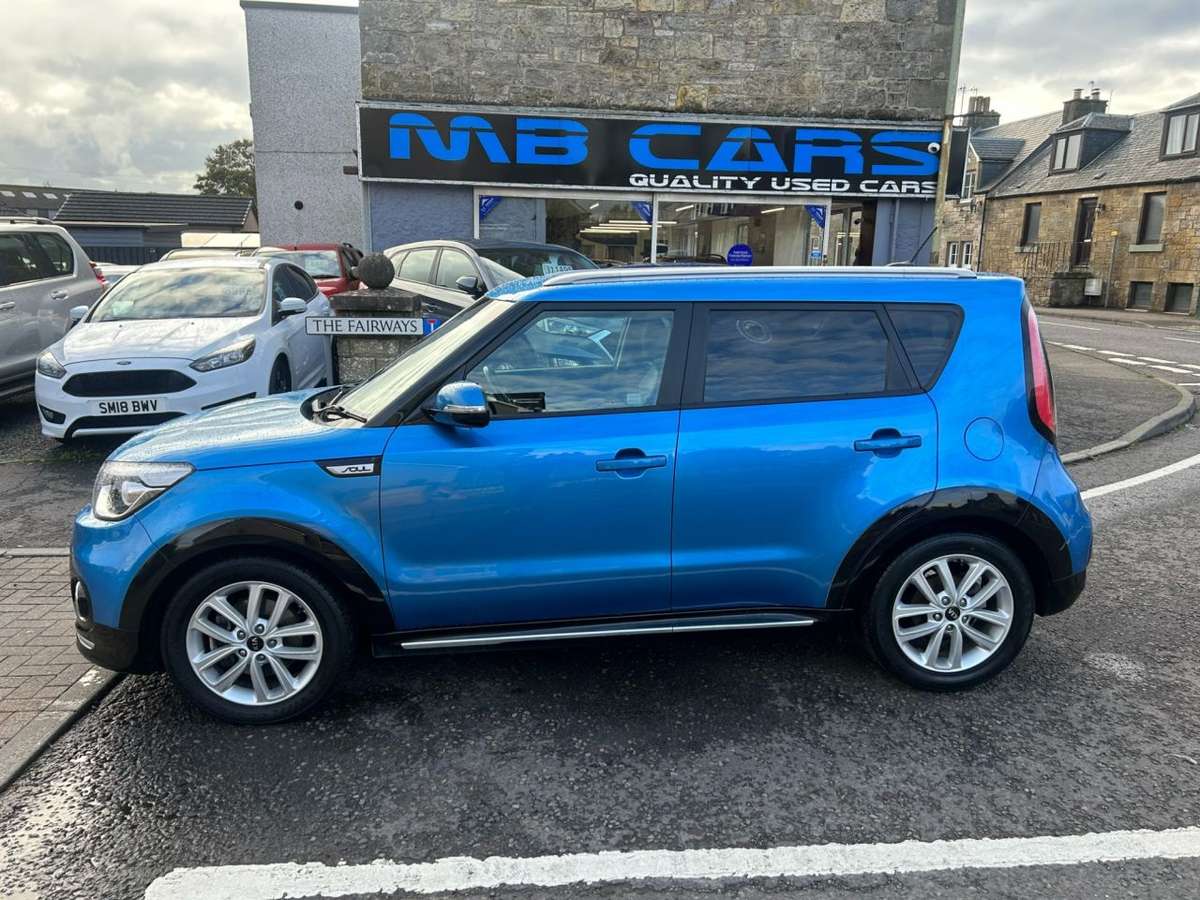 Check out this Kia Soul 2018 Petrol Manual