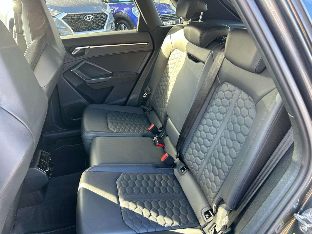 2021 AUDI RS Q3 2021 AUDI RS Q3