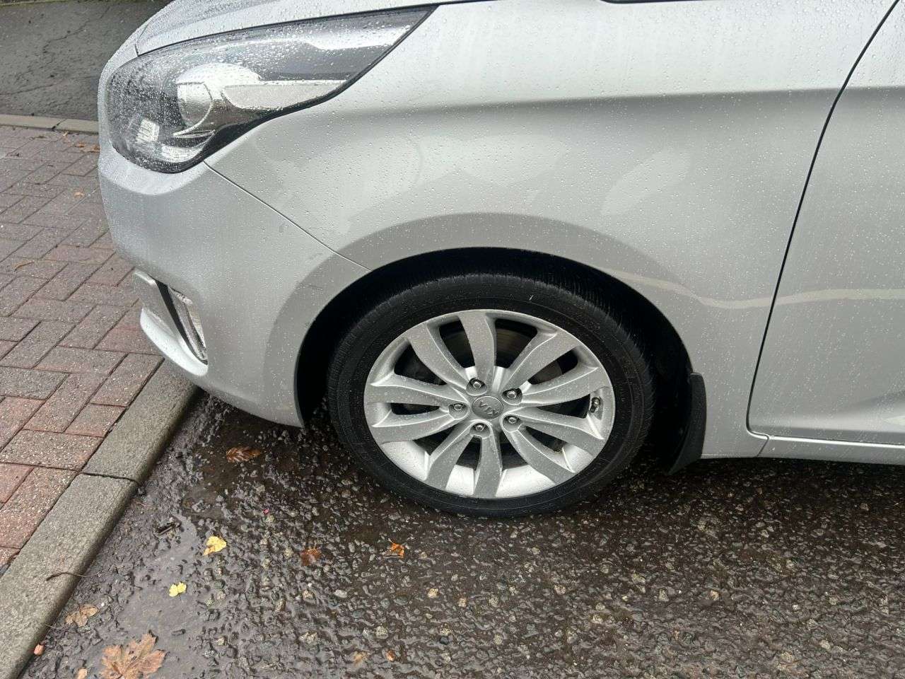 2016 KIA CARENS 2016 KIA CARENS