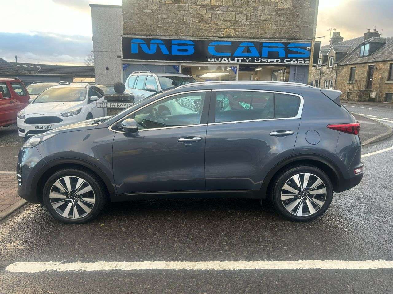 A 2016 KIA SPORTAGE 1.7 CRDi 3 SUV 5dr Diesel Manual Euro 6 (s/s) (114 bhp) A 2016 KIA SPORTAGE 1.7 CRDi 3 SUV 5dr Diesel Manual Euro 6 (s/s) (114 bhp)