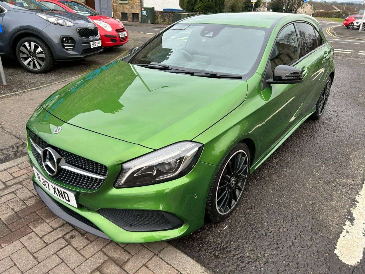 A 2017 MERCEDES-BENZ A-CLASS 2.1 A200d AMG Line (Premium) Hatchback 5dr Diesel 7G-DCT Euro 6 (s/s) (136 A 2017 MERCEDES-BENZ A-CLASS 2.1 A200d AMG Line (Premium) Hatchback 5dr Diesel 7G-DCT Euro 6 (s/s) (136
